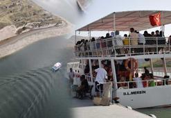 Tekne ile gidiliyor! 12 bin yıllık gizem için akın ettiler: ‘Çok yoğun ilgi var’