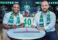 Jackson Muleka'nın imza töreninden kareler