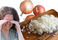 Gözleriniz cayır cayır yanmasın, şelale gibi akmasın: İşte göz acıtmayan soğan doğrama teknikleri