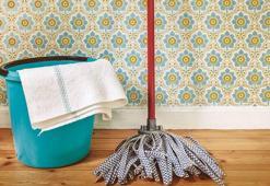 Fayans, mermer, parke affetmiyor! Marketten almayın, 4 malzemeli yüzey temizleyici tarifi