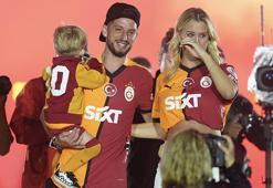 Galatasaray'dan ayrılan Dries Mertens futbolu bıraktı!