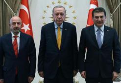 Erdoğan, OYAK Başkanı Aksakallı ve Genel Müdür Yalçıntaş’ı Külliye’de kabul etti