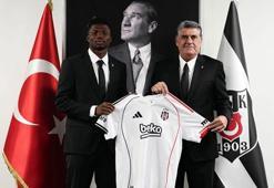Beşiktaş, El Bilal Toure'yi KAP'a bildirdi