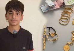 14 yaşındaki Ömer çöpte servet buldu! ‘Altınları görünce çok şaşırdım’