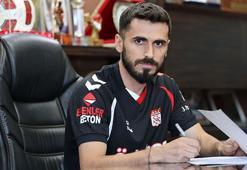Valon Ethemi, Sivasspor’a imzayı attı