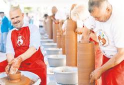 Menemen 41 ülkeyi ağırlıyor