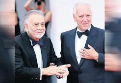 Venedik ustalarla başladı