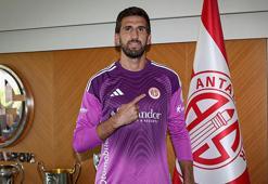 Julian Cuesta, Antalyaspor'a imza attı!