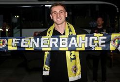 Fenerbahçe'nin yeni transferi Kerem Aktürkoğlu, İstanbul'a geldi! 'Çocukluk aşkını gördüm'
