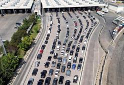 Edirne’deki kapılarda gurbetçi yoğunluğu! Milyonlarca kişi geçiş yaptı