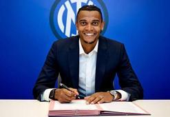 Galatasaray ile anılıyordu! Akanji'nin yeni takımı belli oldu