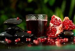 Bu tarifi gören marketten nar ekşisi almayı bıraktı! Kaynadıkça şifa saçıyormuş