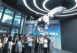 Çin yılda 280 bin robotu iş gücüne ekliyor