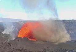 Hawaii'de Kilauea Yanardağı 32'nci kez patladı
