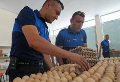 Kaçak tesiste bozulmuş binlerce yumurtaya el konuldu
