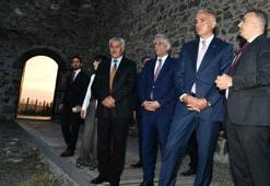 Kültür ve Turizm Bakanı Ersoy, Ardahan'da ziyaretlerde bulundu