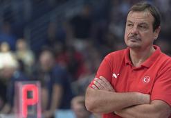 Ergin Ataman, Yunanistan maçı öncesi iddialı: Bu başarıyla yetinecek bir takım değiliz