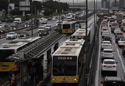 İstanbul'da 30 yaş üstündeki öğrencilerin ulaşım indiriminden faydalanması için bazı şartlar getirildi