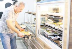 Buca’da tatlı dayanışma