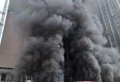 Kadıköy Fikirtepe'de 20 katlı inşaatta yangın