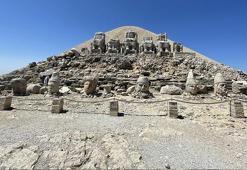 Nemrut Dağı'nı 7 yılda 1 milyon 38 bin kişi ziyaret etti