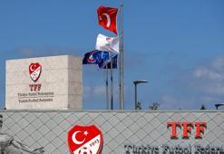 HEYECAN DORUKTA! FENERBAHÇE TRABZONSPOR MAÇI saat kaçta, ne zaman, hangi kanalda? Maç saati değişti! FB-TS maçı canlı yayın bilgisi