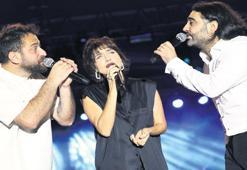 Telif sıkıntısı şarkı yaptırdı
