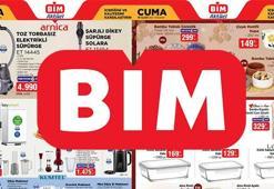 RAFLARDA SATIŞA ÇIKTI! BİM 19 Eylül Cuma aktüel kataloğunda hangi ürünler satışa sunuldu? Elektrikli Süpürge, Katı Meyve Sıkacağı, Dikiş Makinesi, Personel Blender...