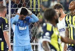 Fenerbahçe'de taraftarların sabrı taştı! İrfan Can'ın hatası, Talisca'nın penaltı kaçırması tepkileri topladı
