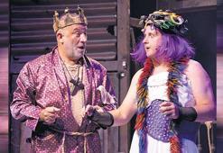 ‘Bir Baba Hamlet’ 600. kez sahnede