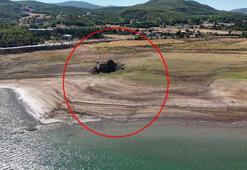 Sular çekildi, ortaya çıktı! Belediye başkanı: Kuraklık baş gösterdi