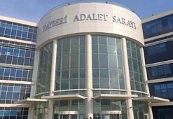 Adliyede köpek krizi: Polis memuruna hakaret iddiası mahkemede