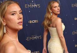 Scarlett Johansson kırmızı halıda büyüledi! Detay dikkatlerden kaçmadı...
