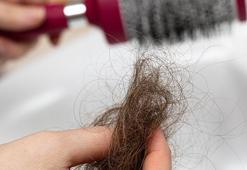 Her sonbaharda aynı kabus! Saç dökülmesine doğal fren olacak, mutfağa bir bakın