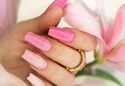 Nardan gelen nem! Kimyasal yok, etkisi çok: Tırnaklarınız pamuğa dönecek