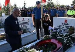 Şehit polis Şeyda Yılmaz, Sivas'ta kabri başında anıldı