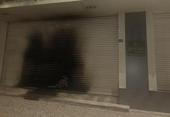 Bursa’da giyim mağazasını ateşe verdiler! O anları kaydedip suçlarını belgelediler