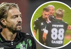 Caner Erkin çılgına döndü! Takım arkadaşına tokat attı