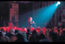 Genç şairler şiirseverleri bekliyor