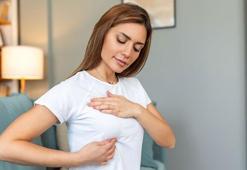 Erken fark edilen bir belirti, hayat kurtarıyor! Meme kanserinin 6 öncü sinyali var