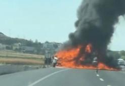 Diyarbakır’da seyir halindeki kamyonet bir anda alev yanmaya başladı ve topuna döndü