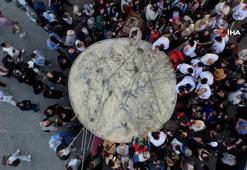 Türkiye'nin en büyük tenceresinde 6 ton pilav pişirildi