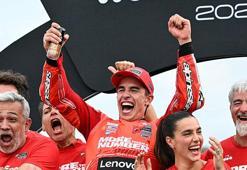 MotoGP'de şampiyon Marc Marquez! Valentino Rossi ile şampiyonlukları eşitledi