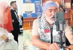 Oğlunun nikah törenine ‘insanlık filosu’ndan bağlandı