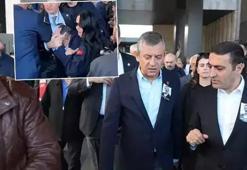 CHP lideri Özgür Özel’e yumruklu saldırıda bulunan Selçuk Tengioğlu için karar çıktı