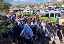 Diyarbakır'da kuyuda zehirlenen 4 kuzen yan yana defnedildi