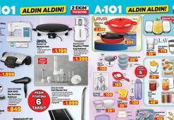 RAFLARDA SATIŞA ÇIKTI! A101 Aldın Aldın 2 Ekim Perşembe aktüel kataloğunda hangi ürünler satışa sunuldu? Döküm Sahan, Döküm Basık Tencere, Manuel Doğrayıcı, Saklama Kabı, Süzgeç...
