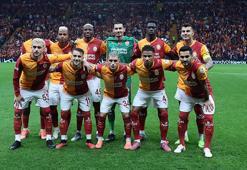 Galatasaray'a Beşiktaş derbisinde sakatlık ve kırmızı kart şoku!