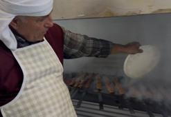 3 gün 3 gece kebap ziyafeti! Kokuyu alan içeri girdi: ‘30 yıl önce görmüştüm, aklımda kaldı’