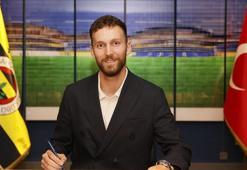 Fenerbahçe'de tek kazanım Tarık Çetin